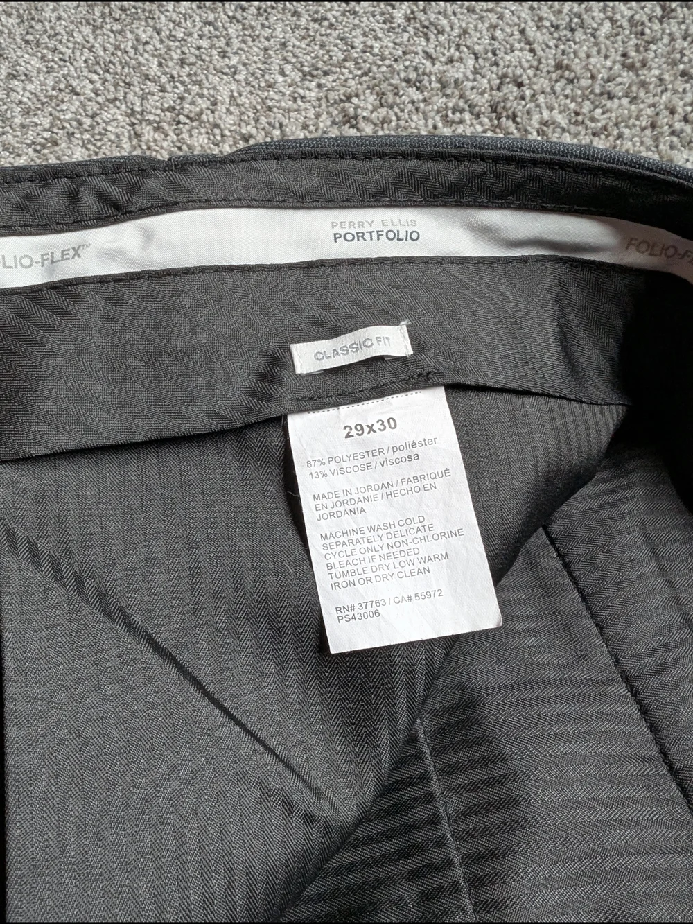 Perry Ellis Men's Black Dress Trousers